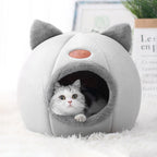 Deep Sleep Winter Cat Bed – Cozy Cave Nest for Cats & Small Dogs