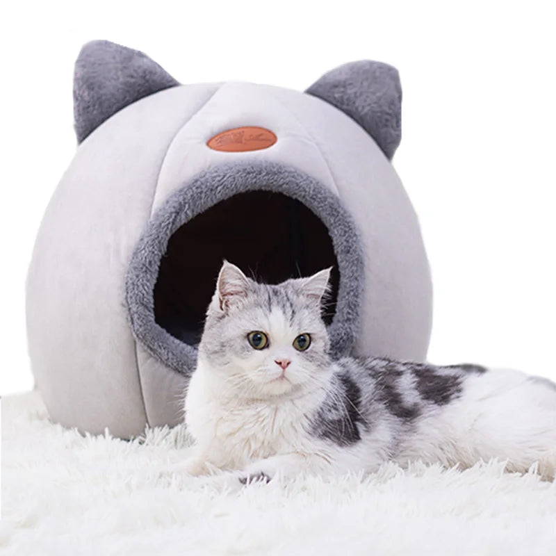 Deep Sleep Winter Cat Bed – Cozy Cave Nest for Cats & Small Dogs